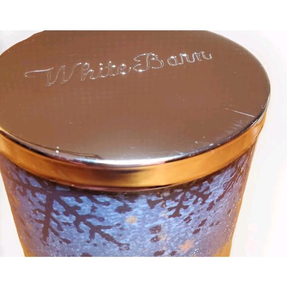 Bath & Body Works White Barn WINTER 3 Wick Scented Candle 14.5 oz NEW! - Picture 4 of 6